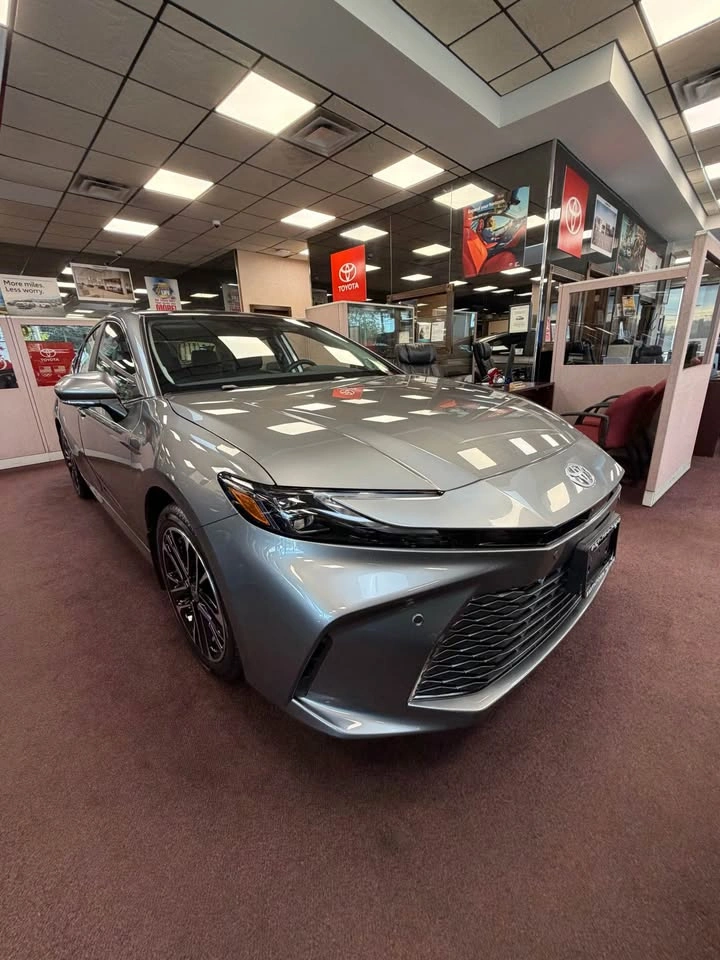 2026 Toyota Camry Hybrid · XLE Sedan 4D - photo 3