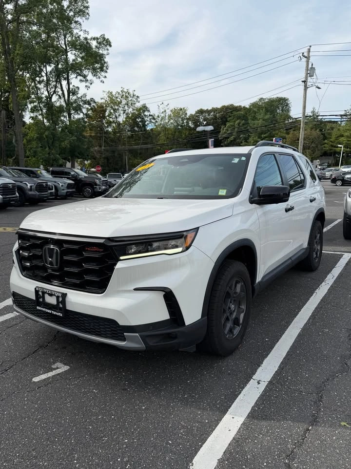 2023 Honda Pilot · TrailSport - photo 2