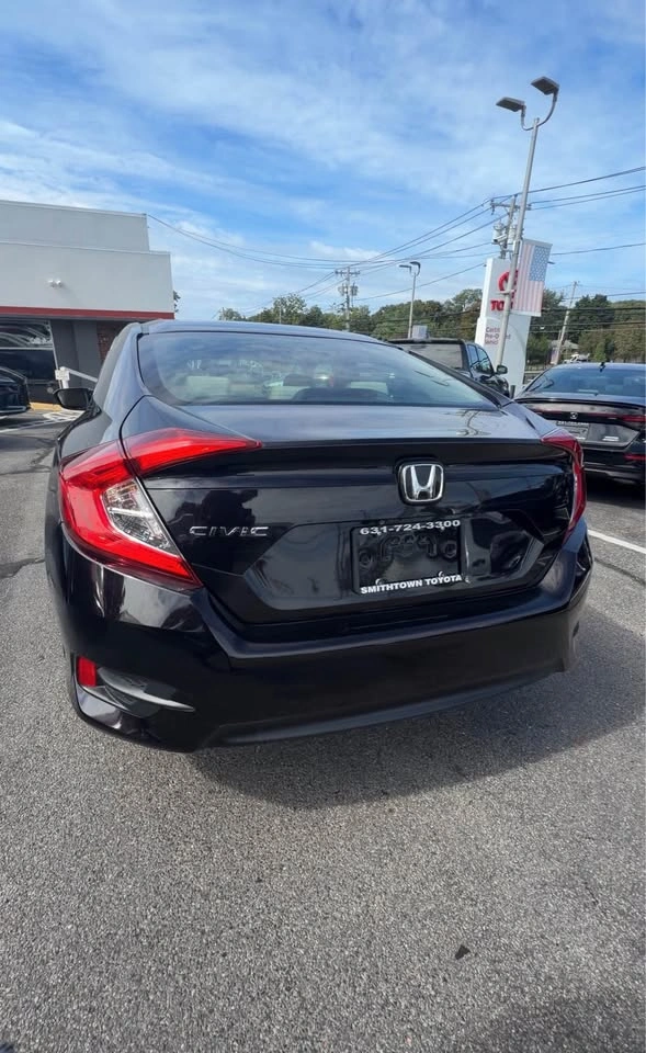 2018 Honda Civic LX Sedan 4D - photo 2