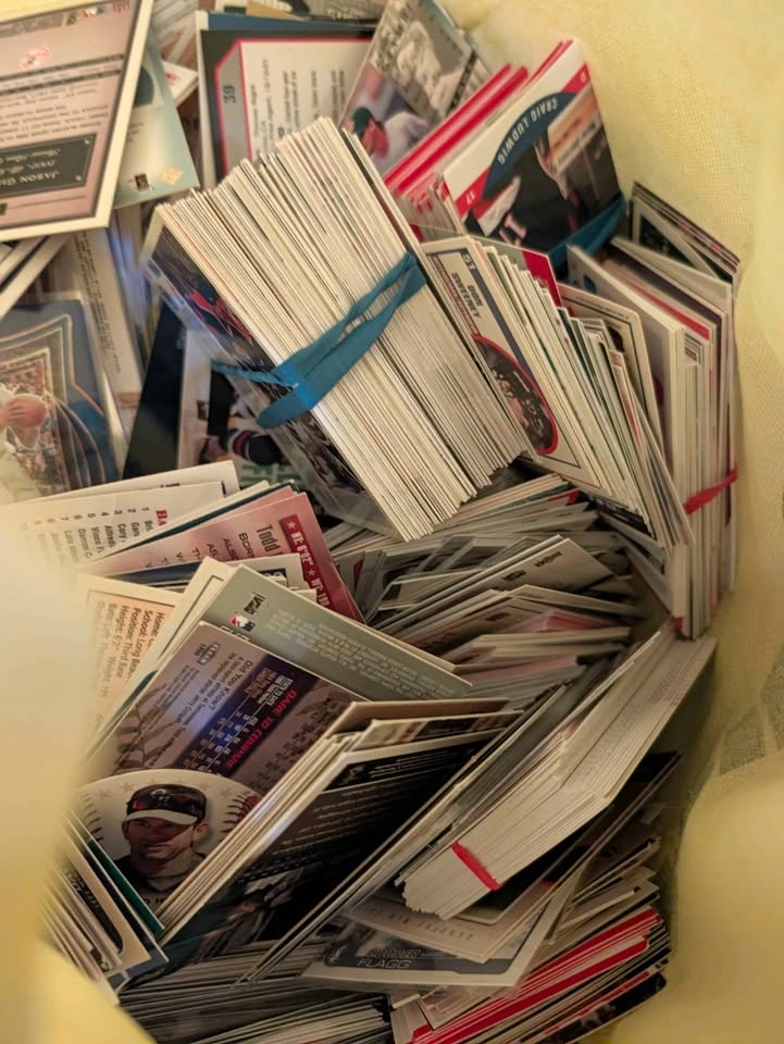 Bulk Mixed Sports Trading Cards Lot - photo 2