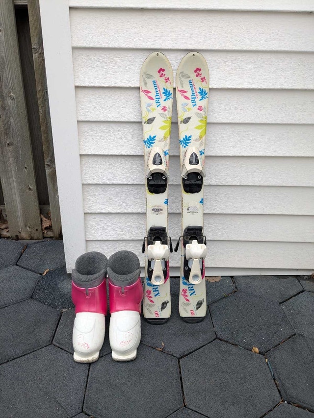Tecno Pro Skis 80 cm with boots