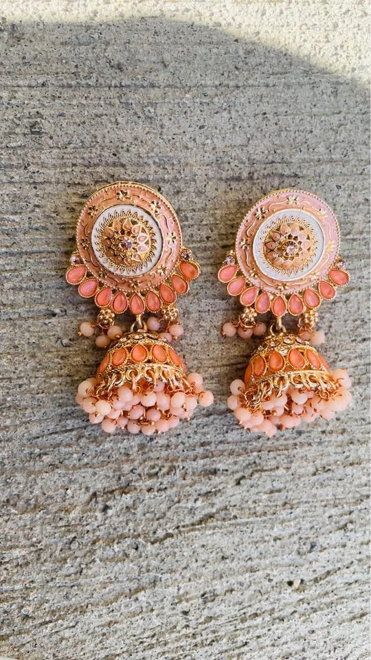 New Elegant and stylish earrings/jhumkas - photo 2