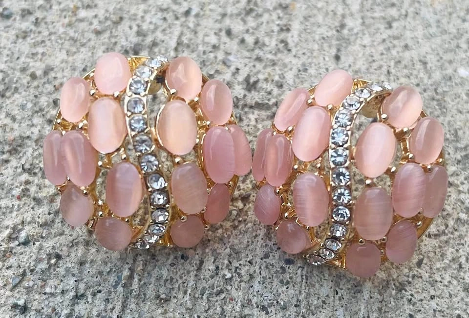 New Beautiful chic Studd earring’s