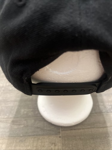 Volcom Adjustable Black Cap - photo 3