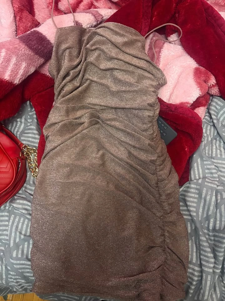 Closet clear out - photo 3