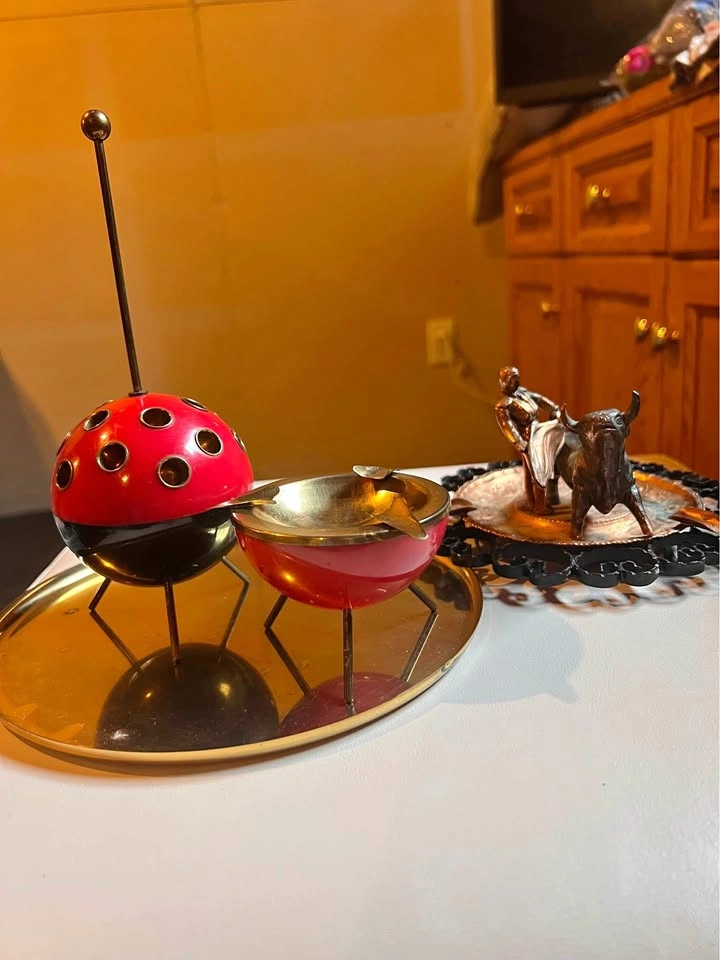 Vintage Ash Trays