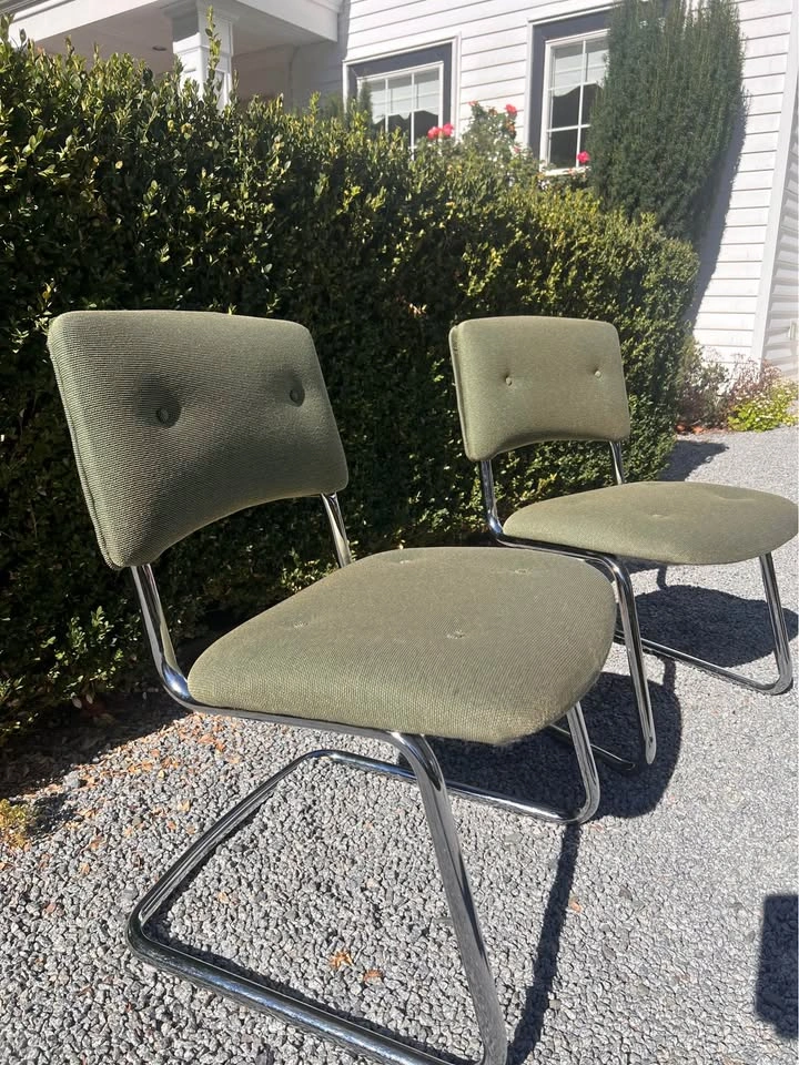 Vintage Steelcase cantilever chairs - photo 4