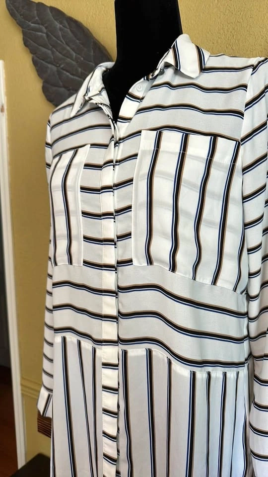 Reitmans Button Down Striped Shirt - photo 3