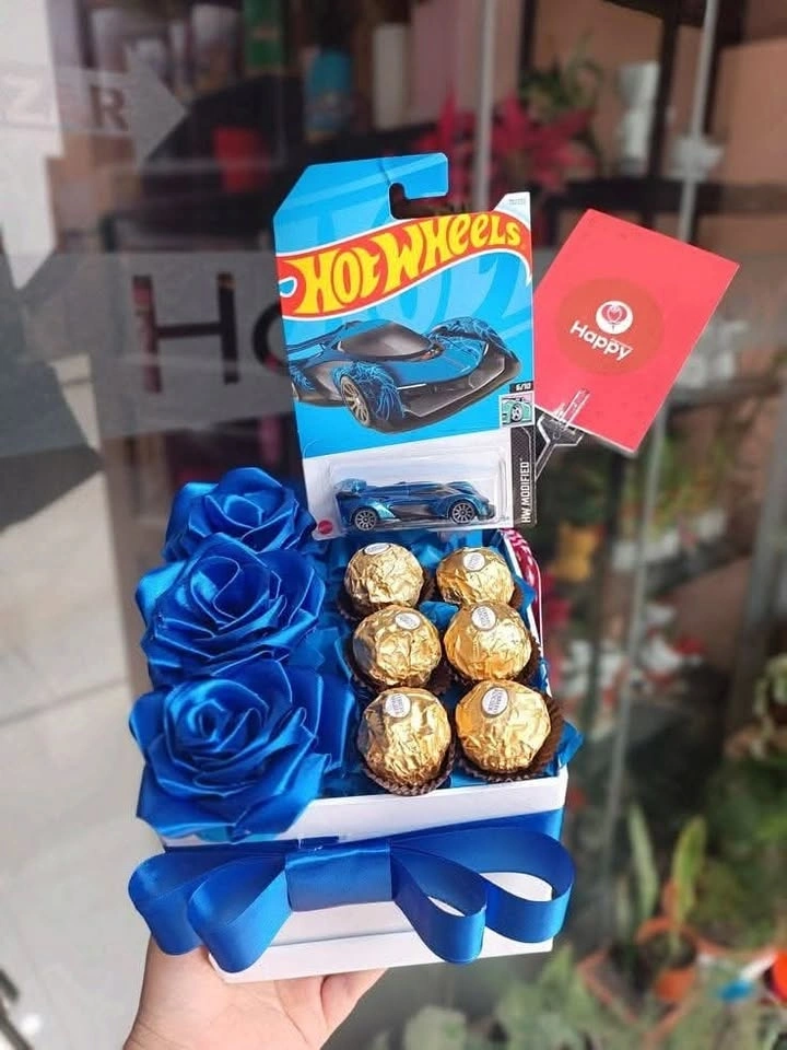 St. Valentine's Day Gift Items - photo 2