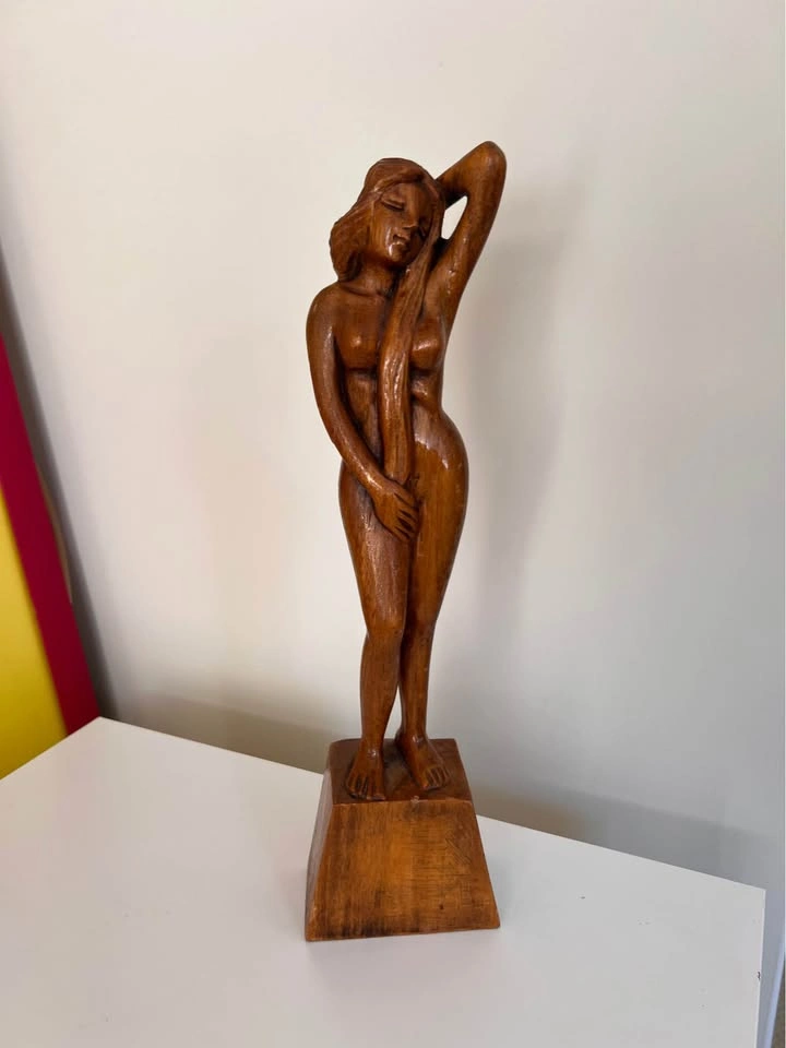 Vintage wood carved women - photo 2
