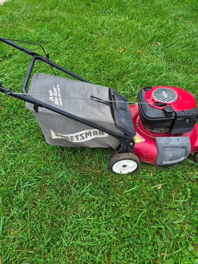 GAS 6.75HP lawnmower craftsman briggs 21'' cut - photo 5