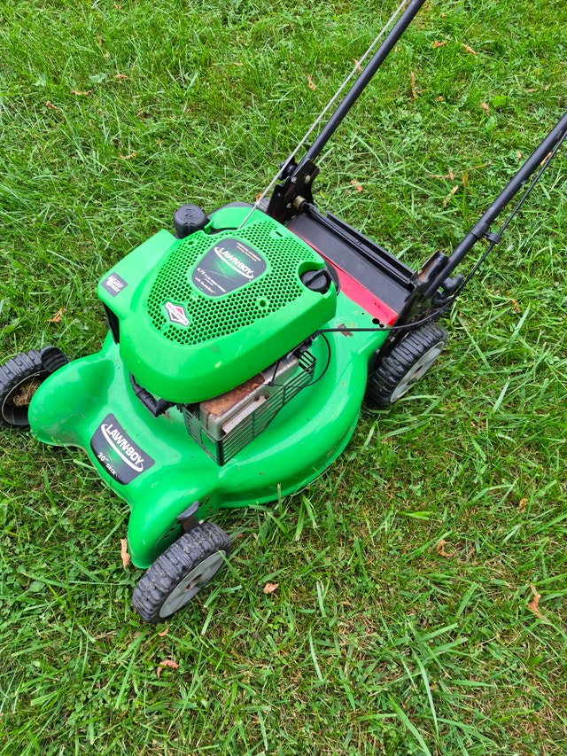Gas 6.75 Lawnmower 21" Briggs & Stratton Lawn-Boy - photo 5