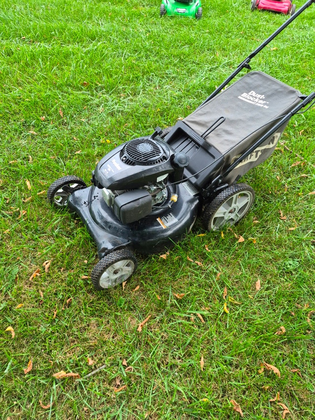 GAS 6.75 HP lawn mower 21'' cut poulan pro kohler XT - photo 4