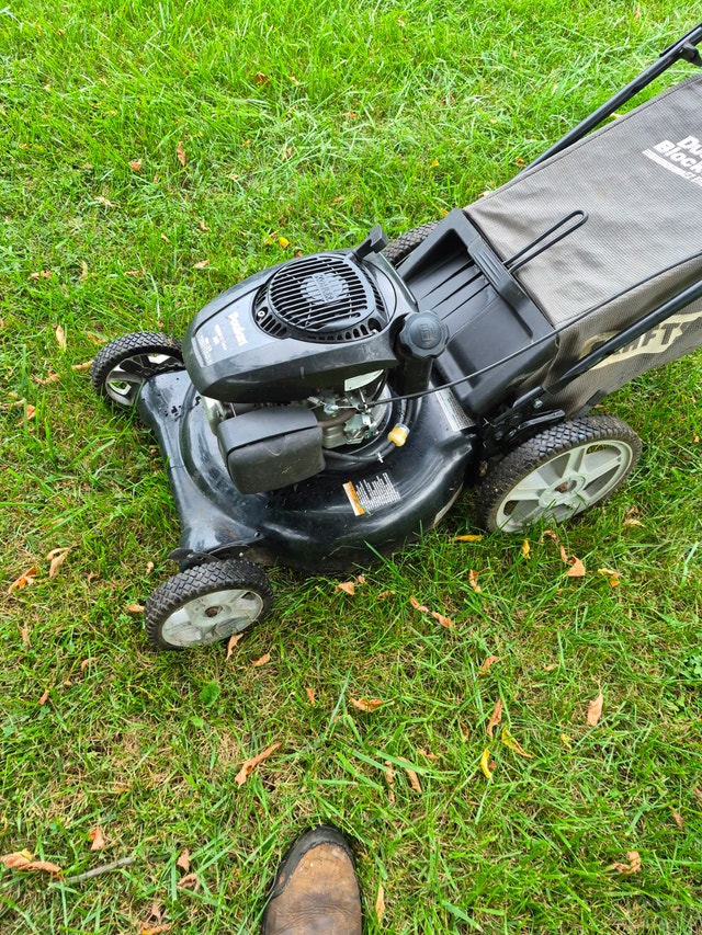 GAS 6.75 HP lawn mower 21'' cut poulan pro kohler XT - photo 5