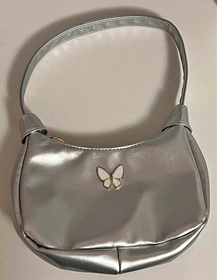 Women’s Silver Purse