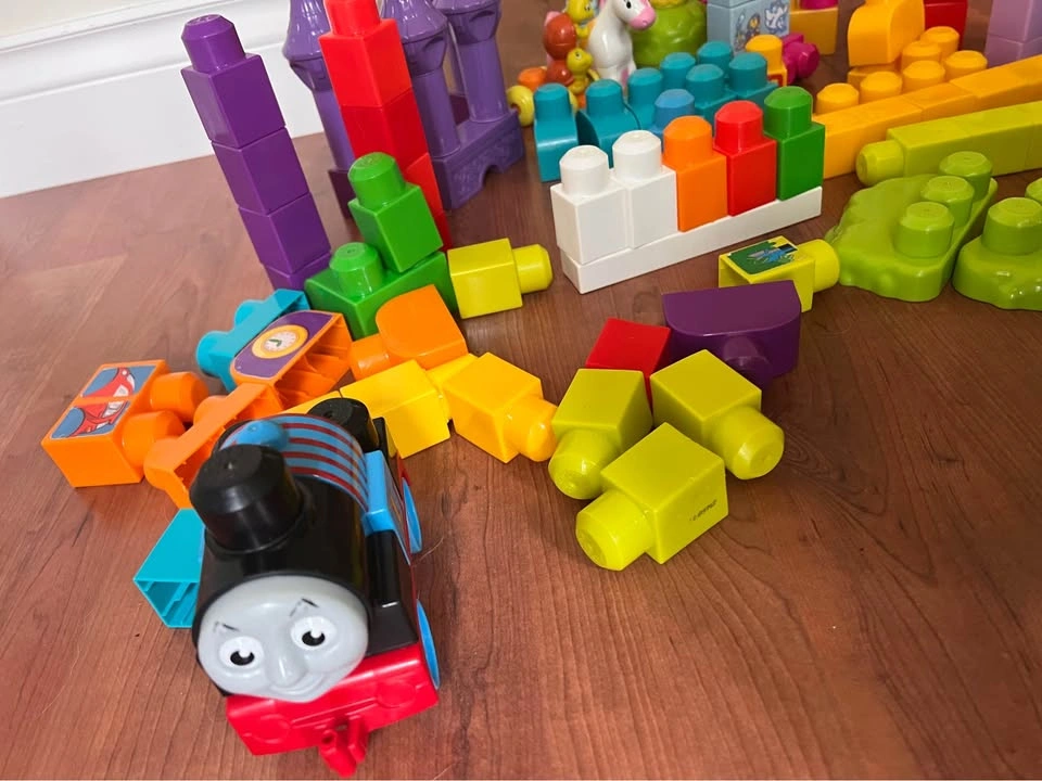 Mega blocks lot - photo 2