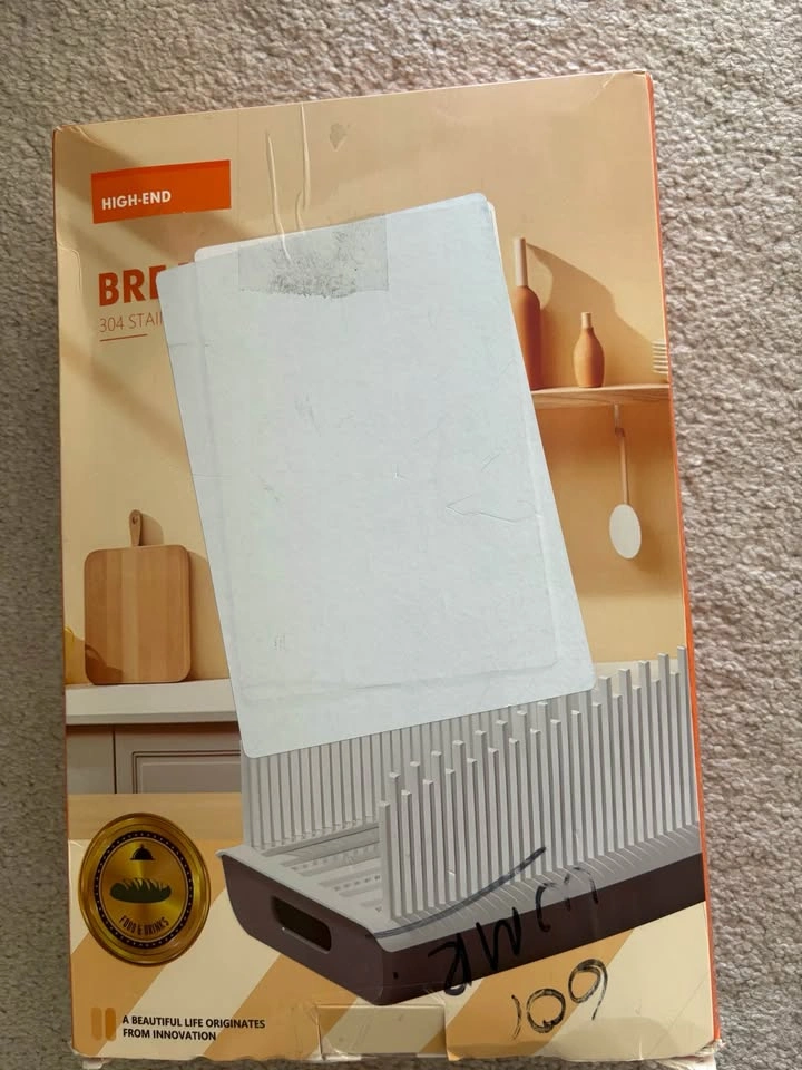 Bread Slicer For Homemade Bread with Crumbs tray - photo 4