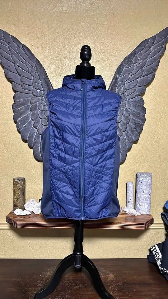 Mountain Warehouse lightweight Vest