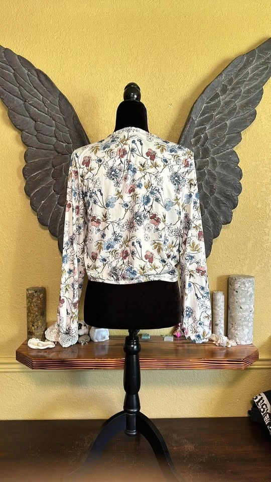 Ardene Longsleeve floral cropped Shirt - photo 5