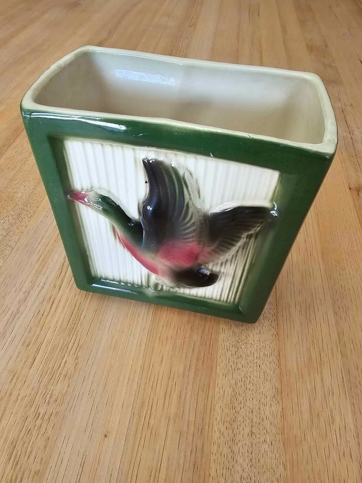 Shawnee Mid Century Modern duck vase - photo 5