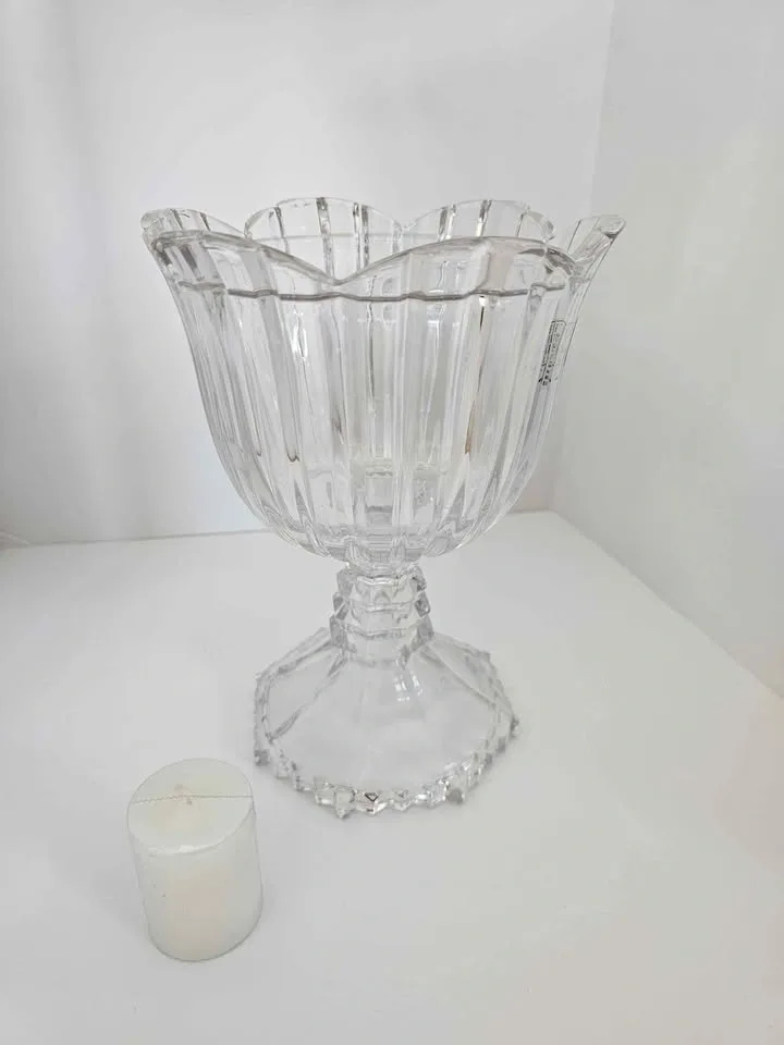 Fifth Avenue Crystal Hurricane with Candle