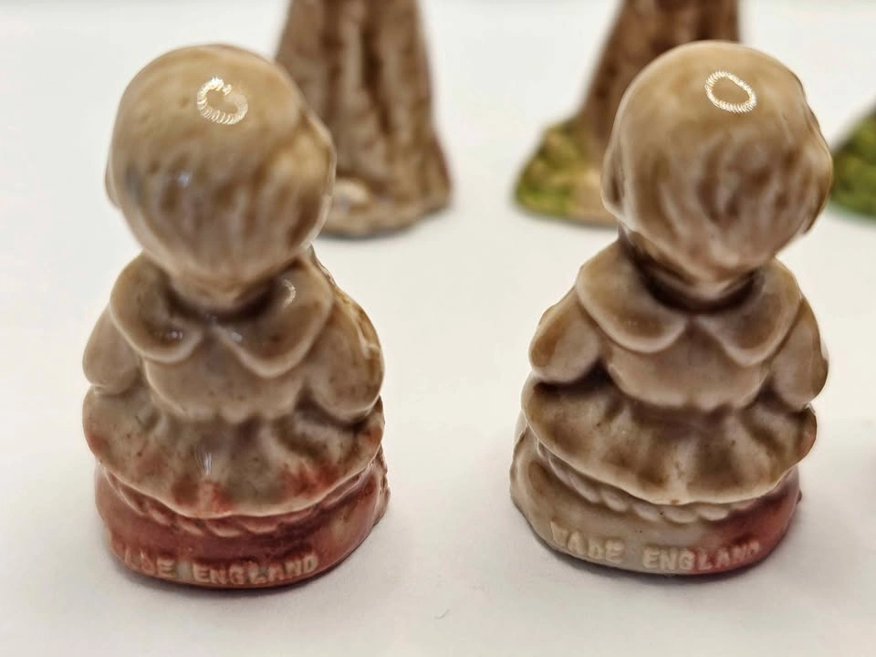 Wade Red Rose Figurines 8pcs - photo 4