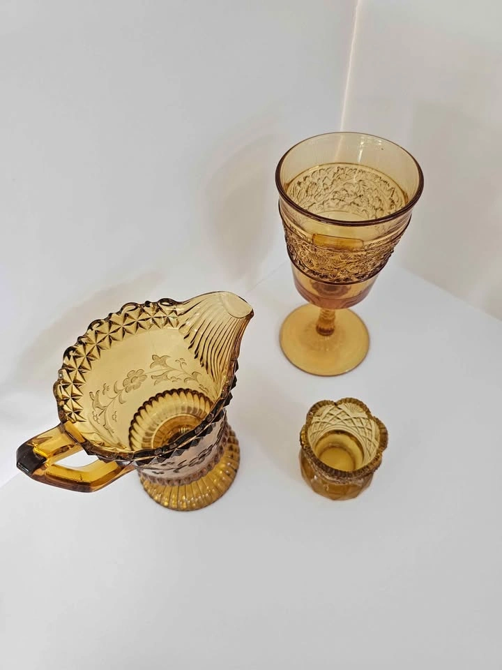 Antique group of amber pressed glass - photo 2