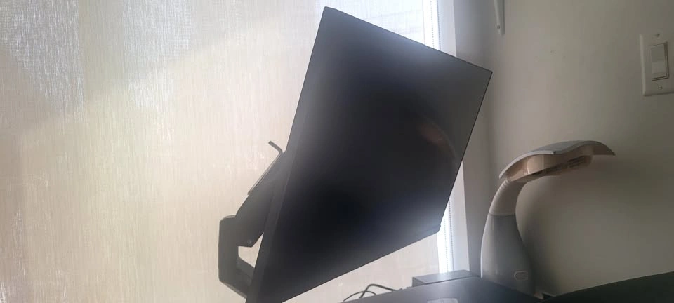 KOORUI 27" QHD 240Hz Gaming Monitor + Gas Spring Monitor Arm - photo 3