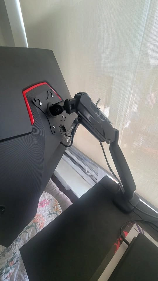 KOORUI 27" QHD 240Hz Gaming Monitor + Gas Spring Monitor Arm - photo 4