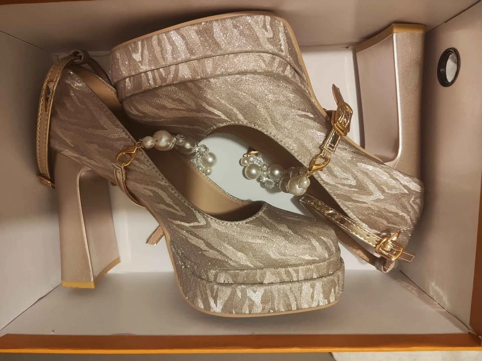Champagne Color High Heels - photo 2