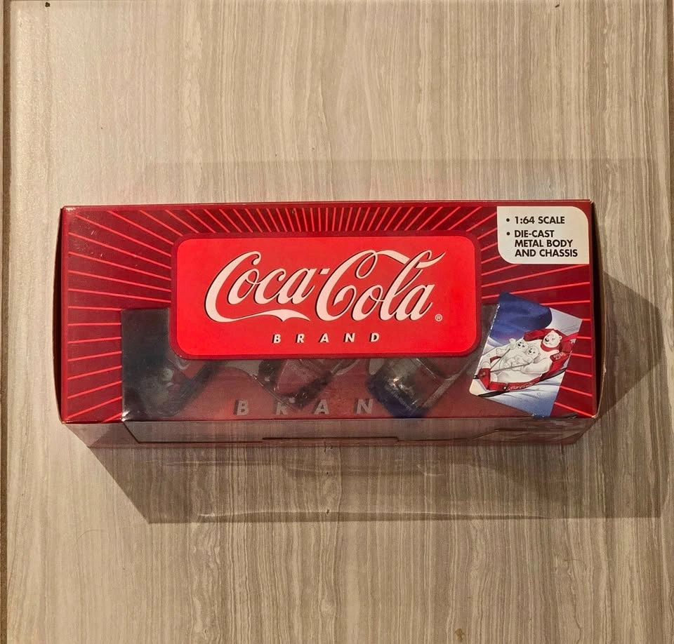 Coca-Cola Poster Car Collection by Johnny Lightning - photo 2
