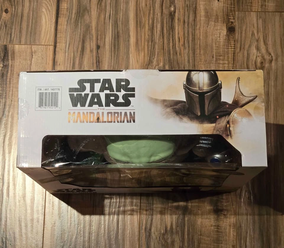 Star Wars The Mandalorian The Child - photo 3