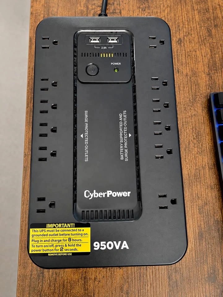 CyberPower 950VA UPS Battery Backup – 12 Outlets + USB