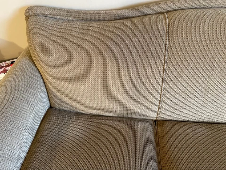 Comfortable sofa with cushions and cover - photo 2