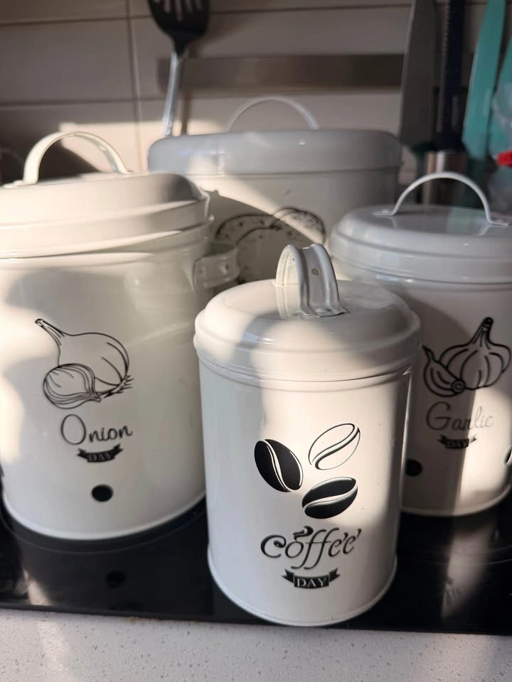4-Piece White Enamel Kitchen Canister Set - photo 3
