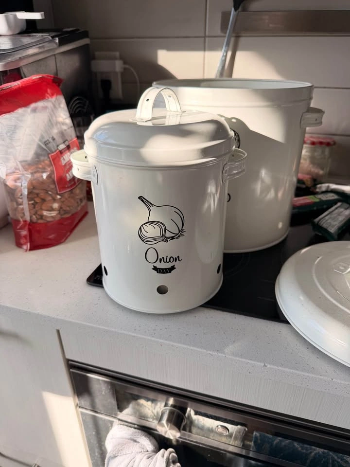 4-Piece White Enamel Kitchen Canister Set - photo 5