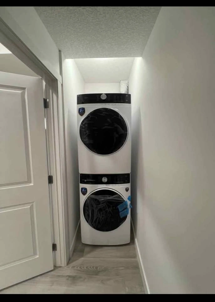 1 Bed 1 Bath - House - photo 5