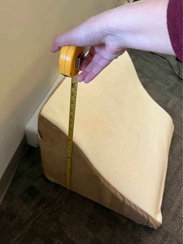 Bed Wedge Pillow- Reading Pillow - photo 2