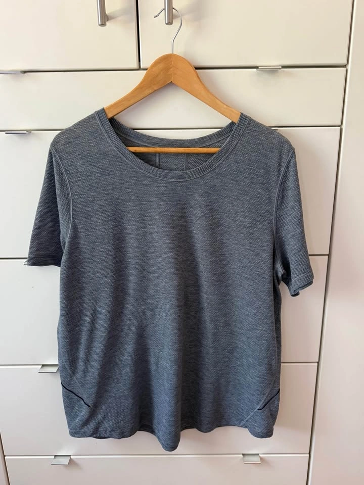 Lululemon Long Distance Short Sleeve – Estimated Size 12 – Heath - photo 3