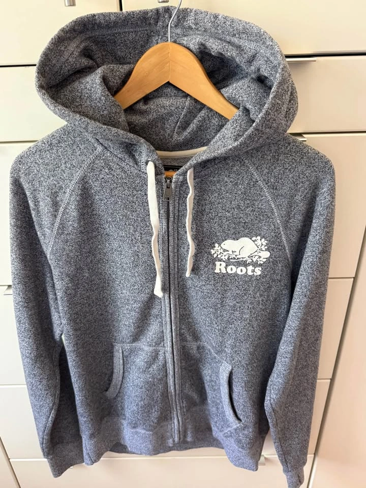 Roots Organic Original Full Zip Hoodie – Size Large - photo 3