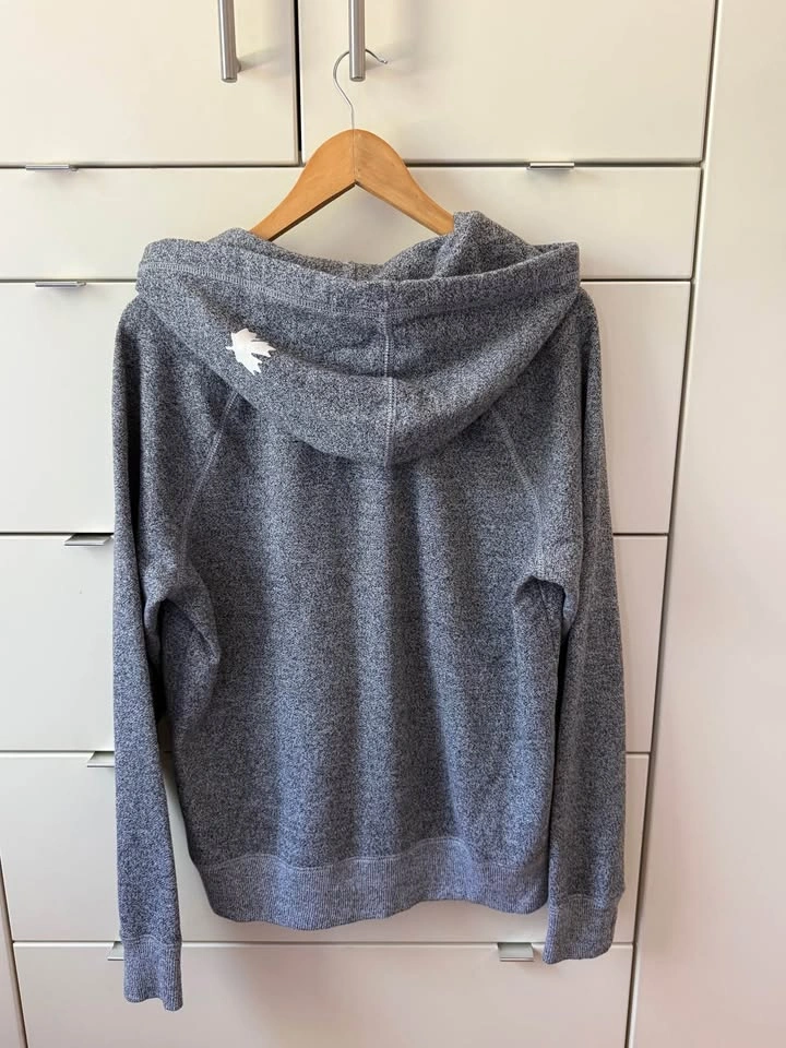 Roots Organic Original Full Zip Hoodie – Size Large - photo 5
