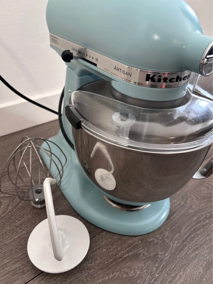 KitchenAid Artisan Stand Mixer - photo 2