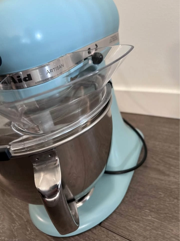 KitchenAid Artisan Stand Mixer - photo 3