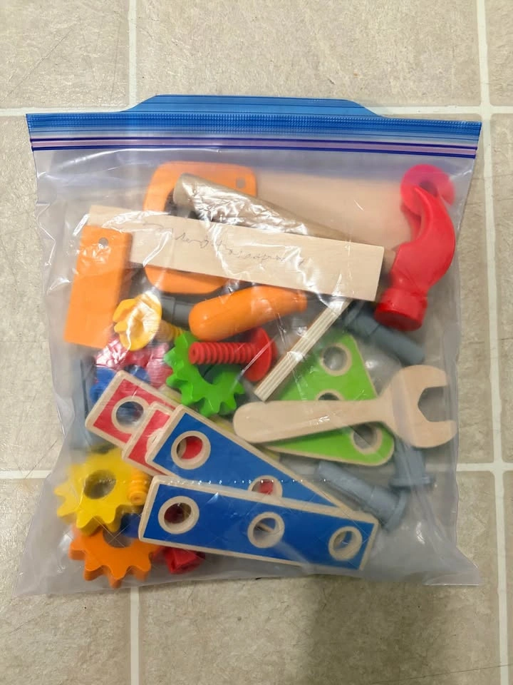 Hape Master Workbench Wooden Play Builder Set - photo 2
