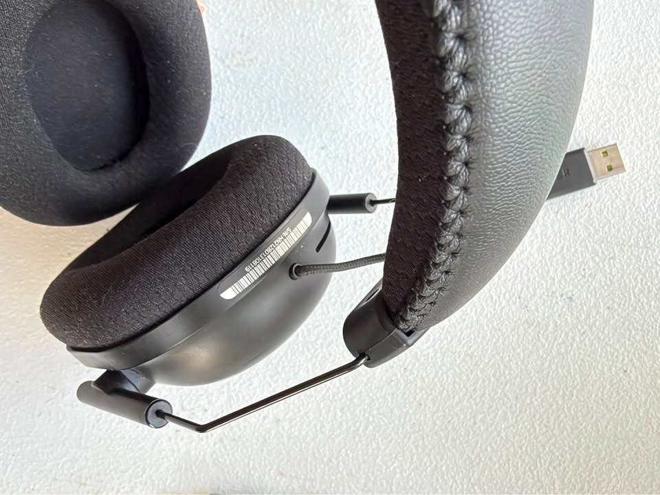 Razer BlackShark V2 Pro - photo 3