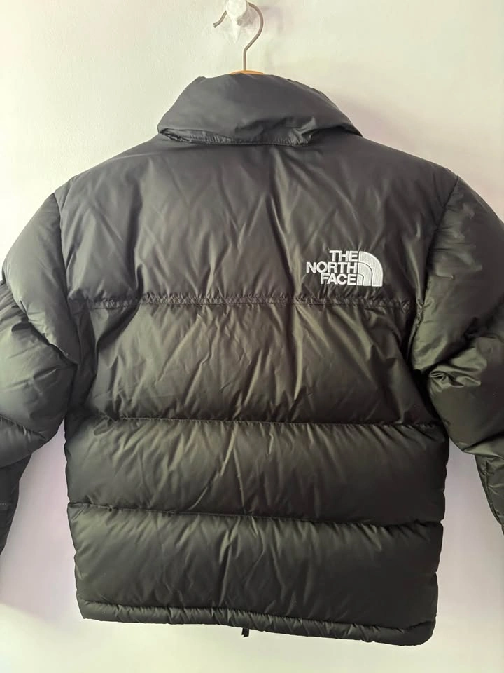The North Face Women’s Puffer Jacket XS – Brand New - photo 3
