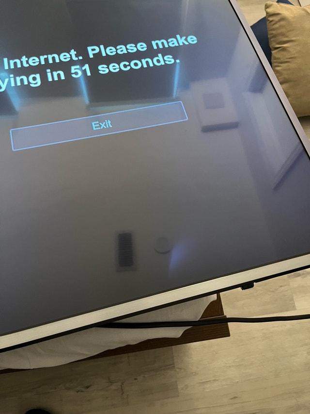 Samsung 7000 series 49 inch TV - photo 2