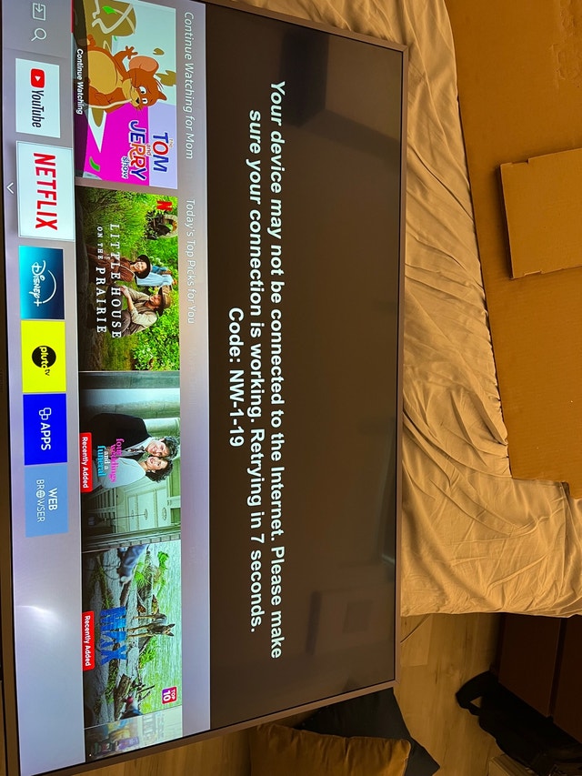 Samsung 7000 series 49 inch TV - photo 4