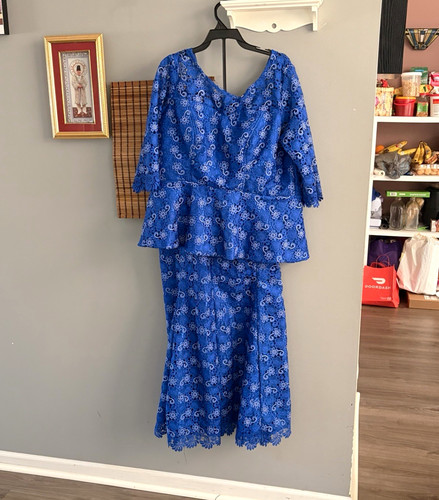 Women’s Blue Floral Lace 2-Piece Set Plus Size 20-22W
