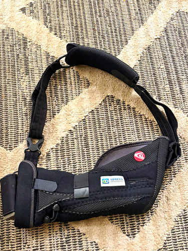 Unisex Adjustable Neoprene Shoulder Elbow Brace